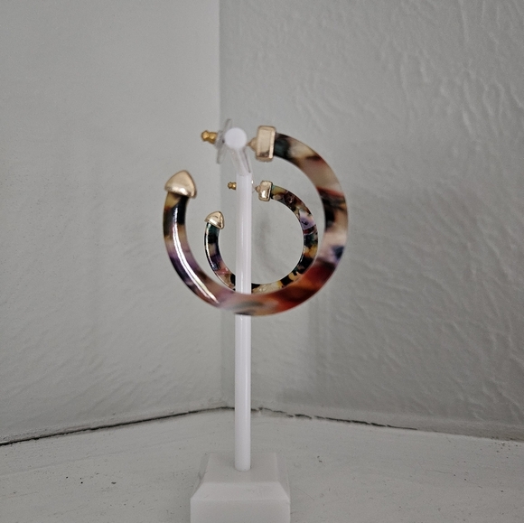 NWOT Sugarfix By Baublebar Multicolor Resin Hoop Earrings - Picture 3 of 3